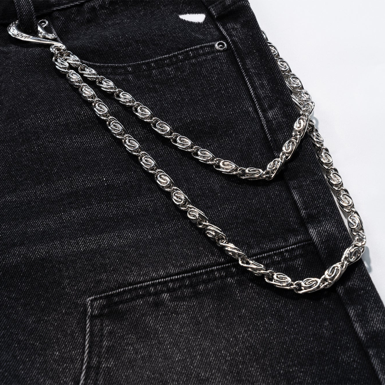 Mirror  Silver Loop  Buckle Chain