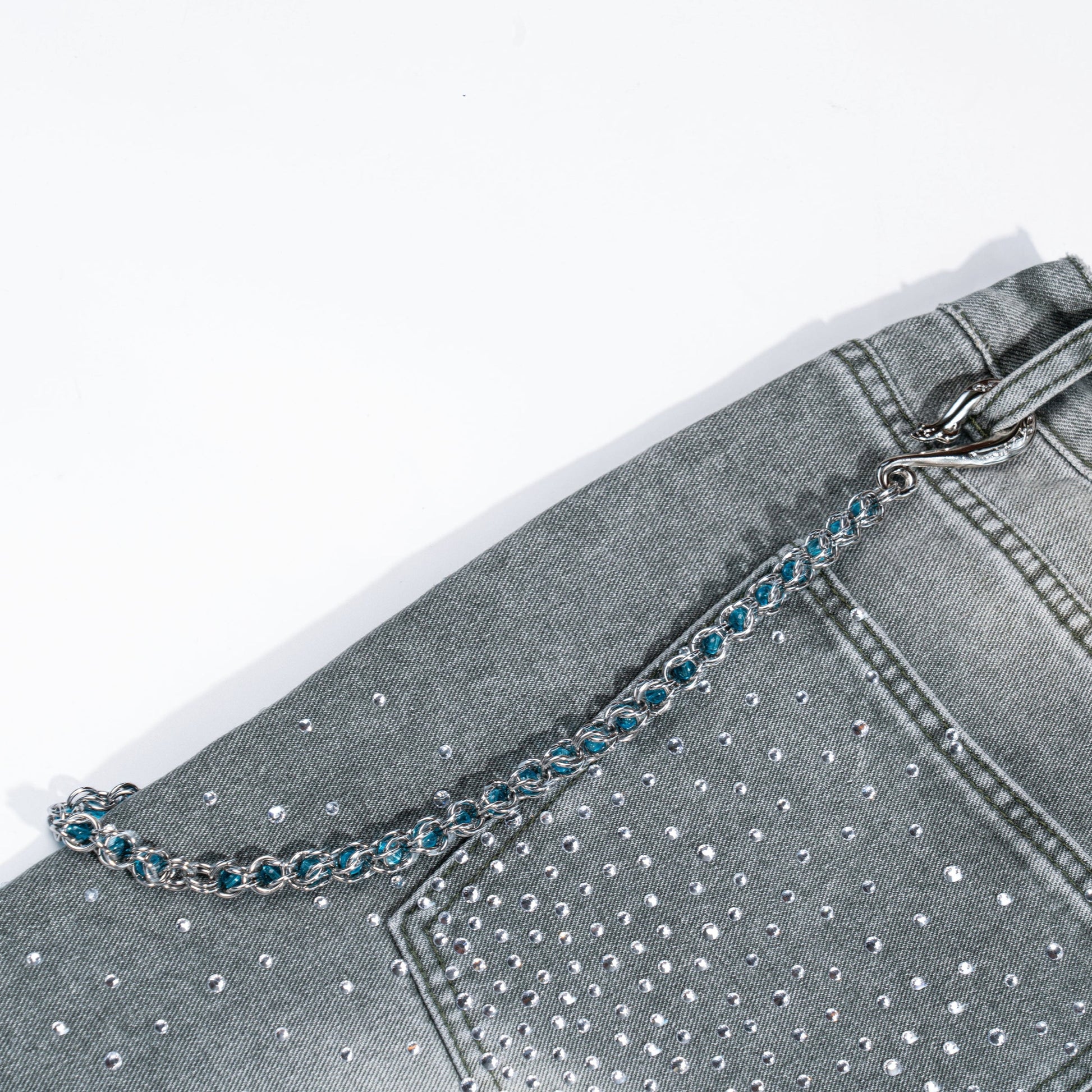 Lake blue single chain