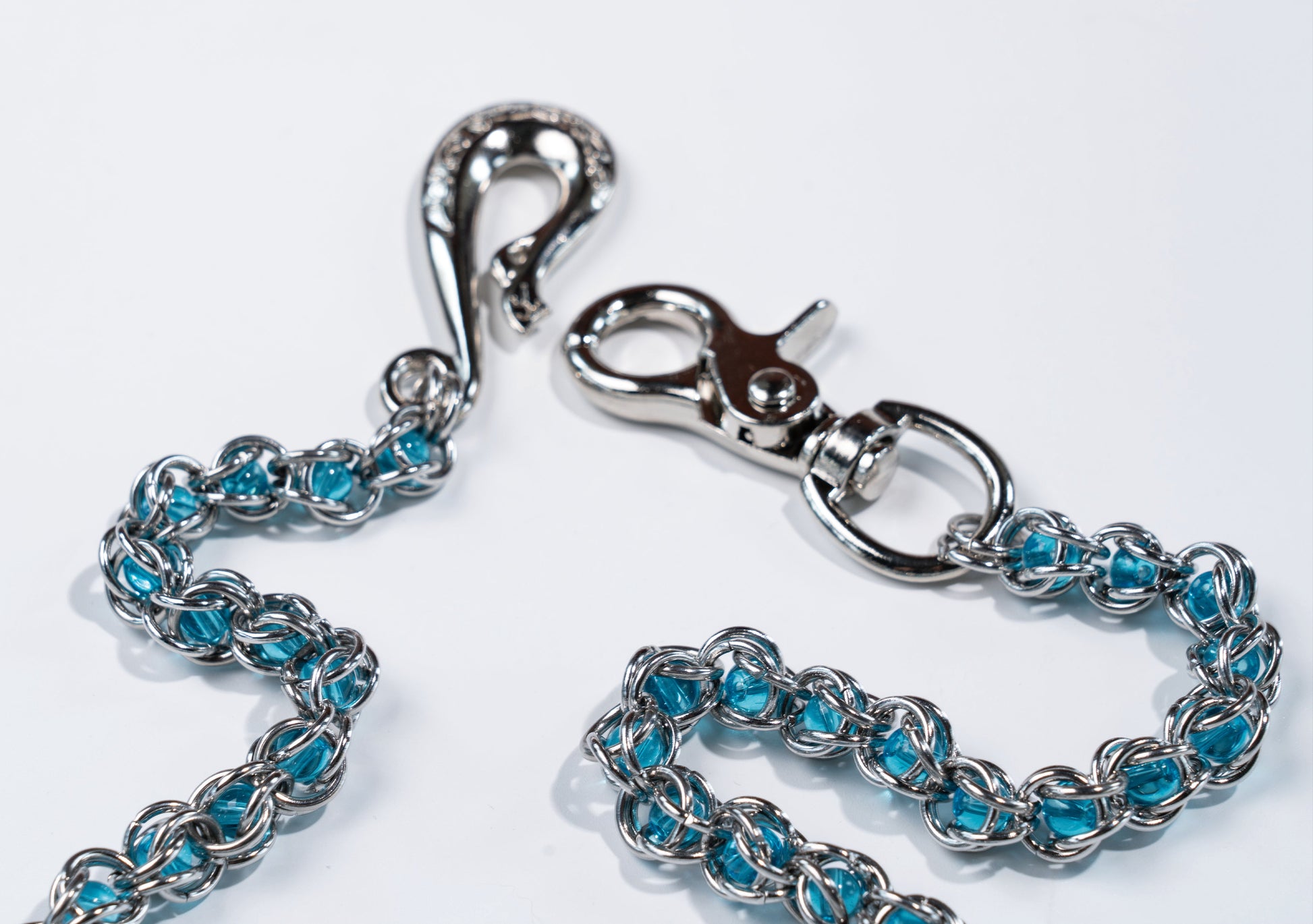 Lake blue single chain