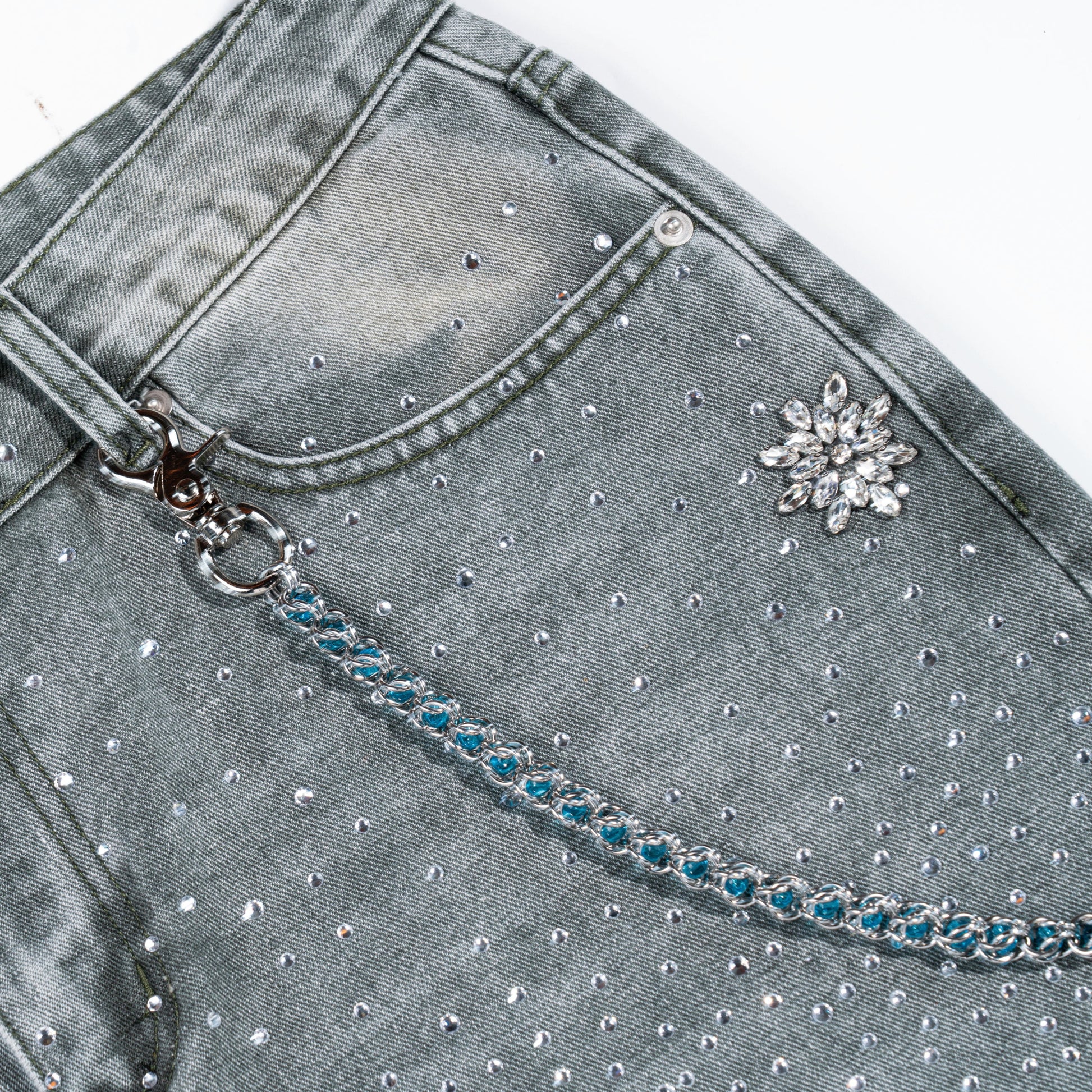 Lake blue single chain