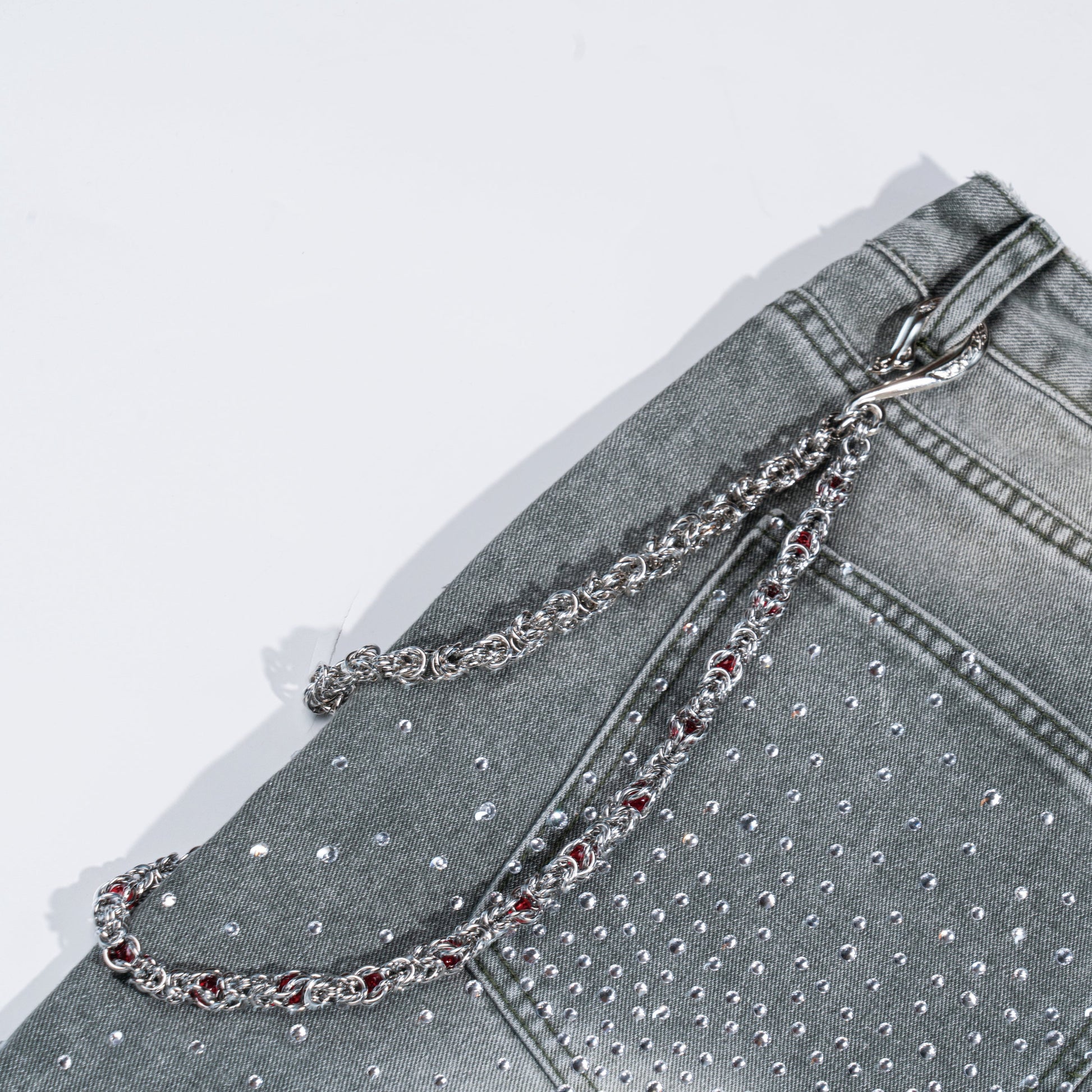 Red Diamond Double - Loop Chain